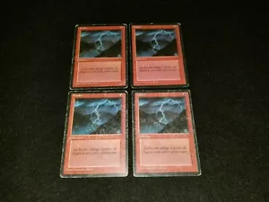MTG 4x Revised red uncommon HP French FBB Lightning Bolt - ships w/ tracking - Picture 1 of 2
