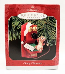 VINTAGE 1998 Hallmark Keepsake Christmas Ornament Chatty Chipmunk - Picture 1 of 1