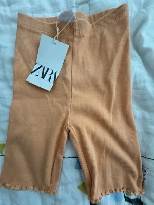 Zara Niños Acanalado Algodón Suave Bicicleta Pantalones Cortos,5-6y,116 cm,Naranja Foto 1 de 2
