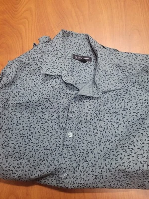 Camisa informal de manga larga con botones con estampado de cachemira gris/negro INC para hombre talla M Foto 1 de 4