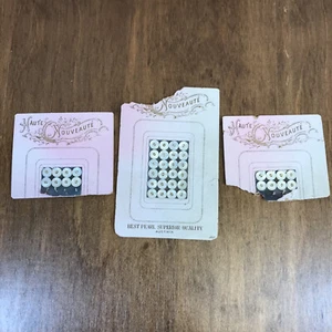 40 Vintage Haute Nouveaute Pearl Mother of Pearl ButtonsCards Doll Baby Austria - Picture 1 of 6