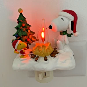 Peanuts Snoopy Woodstock Flickering Outdoor Christmas Campfire Night Light Works - Picture 1 of 9