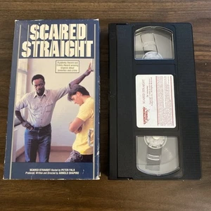 Scared Straight VHS Lighting Video Hosted By Peter Falk RARE 80s - Imagen 1 de 4