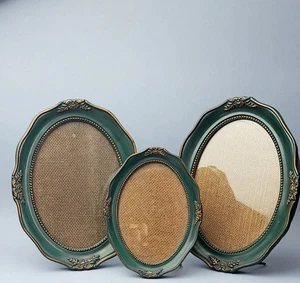 Set Of Three Oval Plastic Frame Photo Frames Dark Green - Picture 1 of 4