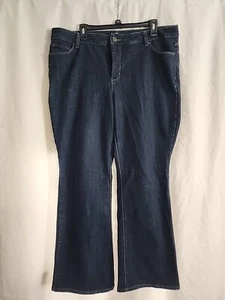 Dressbarn Womens 18 Signature Fit Bootcut Dark Denim Jeans - Picture 1 of 8