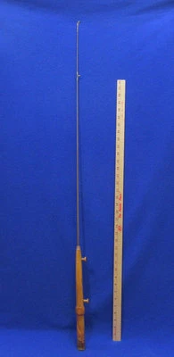 Perillas de mango de madera torneadas hechas a mano de fibra de vidrio para caña de pescar en hielo para línea  Foto 1 de 4