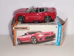 Matchbox Superfast Power Grab / MB 1036 - '16 Chevy Camaro Convertible - Red - Picture 1 of 4