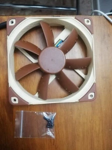 Noctua NF-S12A PWM Ventola raffreddamento PC, case, silenziosa, alte prestazioni - Afbeelding 1 van 3
