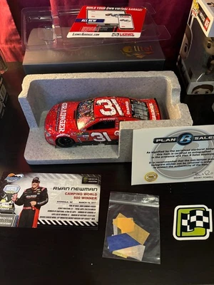 1:24 signed  2017 #31 GRAINGER PHOENIX RACE WIN WINNER RCR RYAN NEWMAN 1/24  - Image 1 of 2