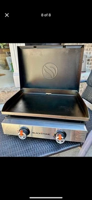 Настольная сковорода Blackstone 22 дюйма Omnivore — б/у, отличное состояние товара - Изображение 1 из 4