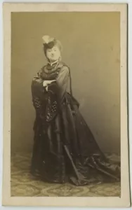 CDV 1860-70 Numa Fils à Paris. La cantatrice Caroline Miolan-Carvalho. Opéra. - Imagen 1 de 2