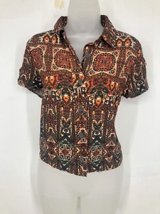 URBAN OUTFITTERS KNOPF-AB-CROP TOP GRÖSSE S - Bild 1 von 2