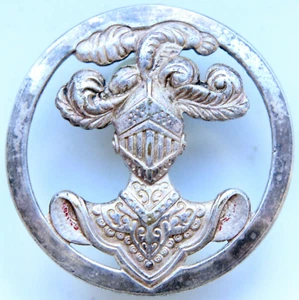 French Army Armoured Cavalry Arm Beret Metal Badge Cockade - Picture 1 of 3