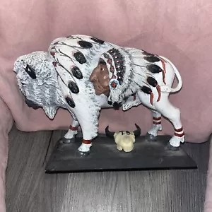 Statua Buffalo Buffalo Visions Teschio Nativo Figura Limitata 489 di 5000 Firmata - Foto 1 di 6