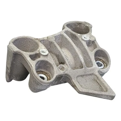 Peugeot 2008 GT P24 Engine Mount Front 9826364780 - Image 1 of 4