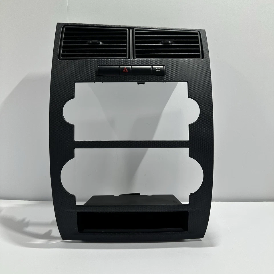 Dodge Charger Magnum 2005-2007 tablero central radio bisel moldura negro OEM Foto 1 de 4