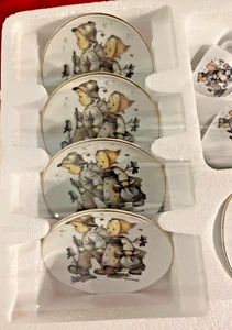 M.J. HUMMEL Kinder Service for Four Children Hansel & Gretel NEW IN BOX - Picture 1 of 3