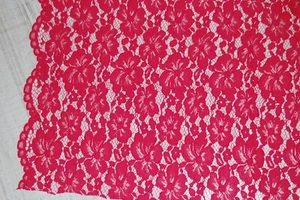 3,4m schwerer Spitzenstoff fuchsia pink Bogenkante sehr edel Spitze Stoff - Bild 1 von 6