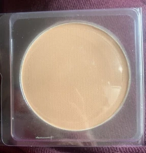 Kryolan RECARGA DOBLE ACABADO Mediano 10 G FS 38 Nuevo Sellado En Paquete NUEVO - Imagen 1 de 1