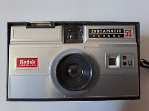 Kodak Instamatic 50 Kamera mit Original-Ledertasche