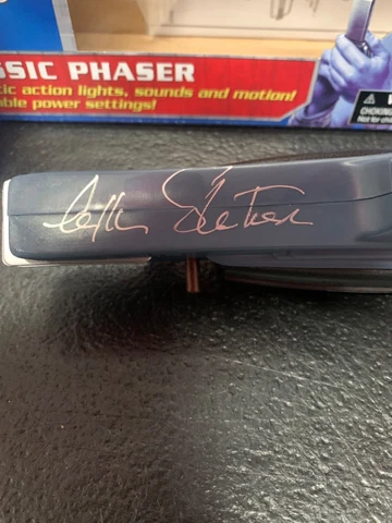 William Shatner Signed Star Trek Classic Phaser Captain Kirk JSA Cover