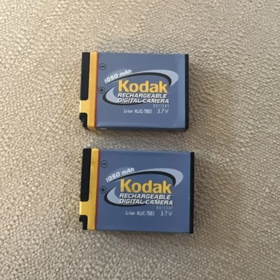 两个柯达 KLIC-7003 可充电电池 正品 原始设备制造商 — 第 1/2 张图片