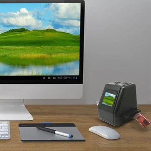 Simplified Operation Film to Digital Converter for Home Photography Needs - Afbeelding 1 van 7