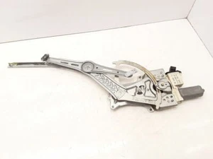 Opel Vectra C 1.9 CDTI 2007 Vorne Links Tür Fensterhebermotor 0130822011 - Bild 1 von 8