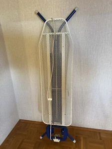 Leifheit Bügelbrett mit Steckdose - Bild 1 von 7