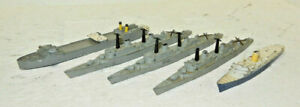 5 x Triang Minic Ships