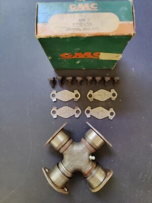 NOS OEM 1953-59 GMC Truck 1500 series Universal Joint Kit GM 2322134 - Image 1 of 2