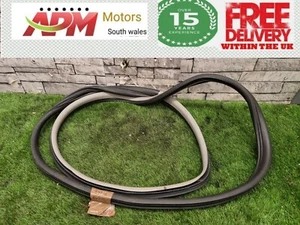 VAUXHALL ASTRA H Mk5 5 puertas hatchback trasero fuera de juego puerta derecha sello goma - Imagen 1 de 5