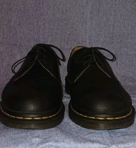 Dr Martens Shoes UK SIZE 8 - Picture 1 of 8