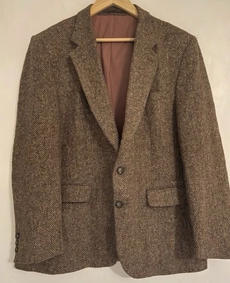 Men’s Vintage Wool Silk Mix Herringbone Tweed Jacket Size 40” XL Baycrest - Image 1 of 4