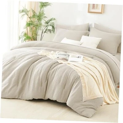  尺寸被子套装 - 7 件条纹泡泡纱床包,柔软特大号米色 — 第 1/4 张图片