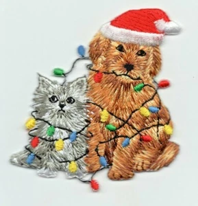 CHRISTMAS DOG & CAT Iron On Patch Christmas Holiday  - Picture 1 of 1