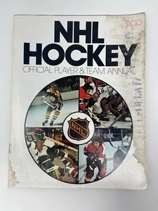 ORIGINAL 1973-74 NHL HOCKEY OFFICIAL PLAYER & TEAM ANNUAL PROGRAM MAGAZINE NM-MT - Picture 1 of 1