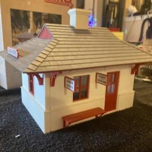 Piko 62228 G Scale Red River Station EX - Picture 1 of 14