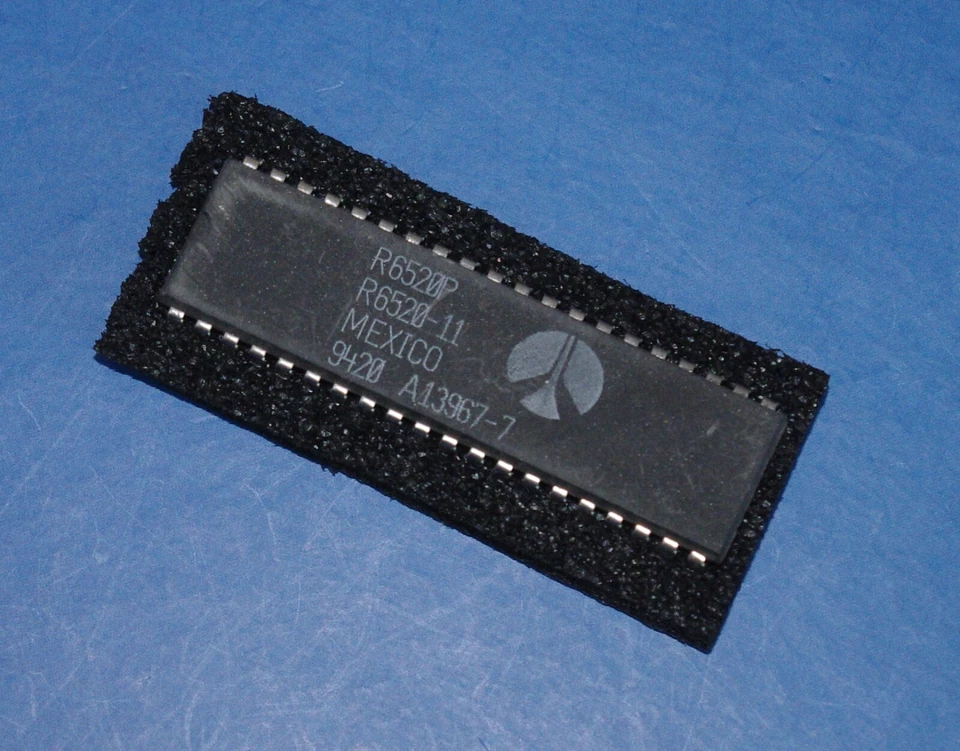 Rockwell R6520P Periphal interface Adapter - DIP-40 // PIA IC für Atari 400/800 - Bild 1 von 1