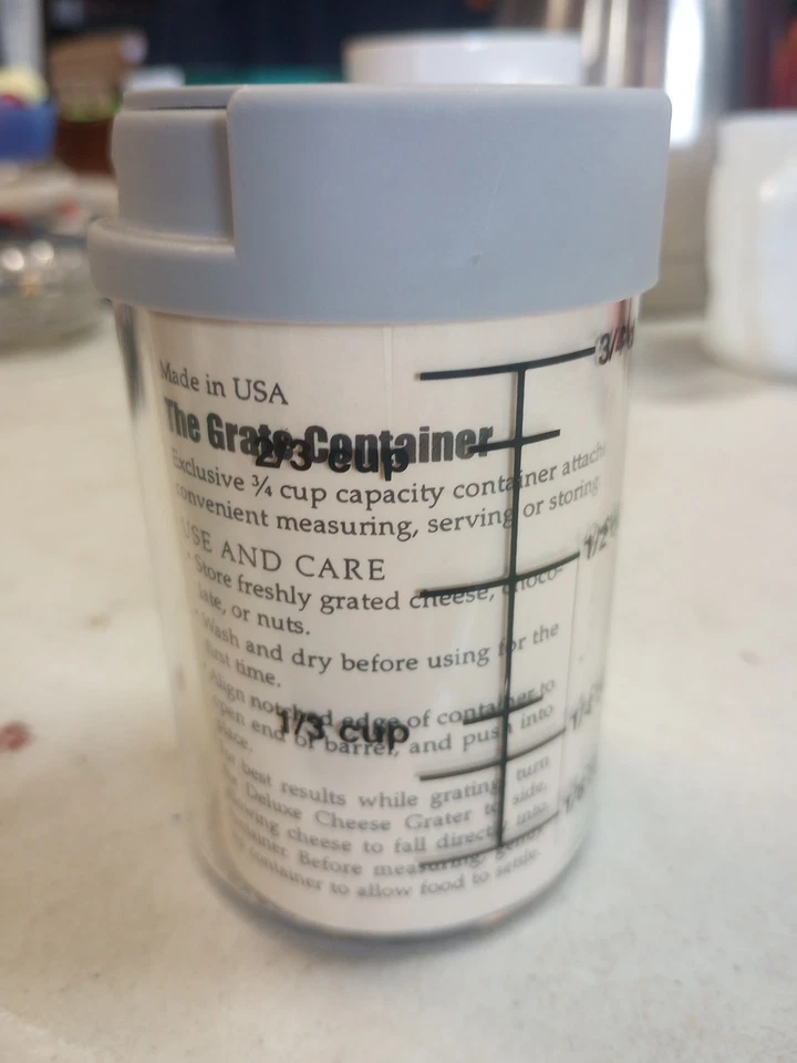 Pampered Chef The Grate Container #1278