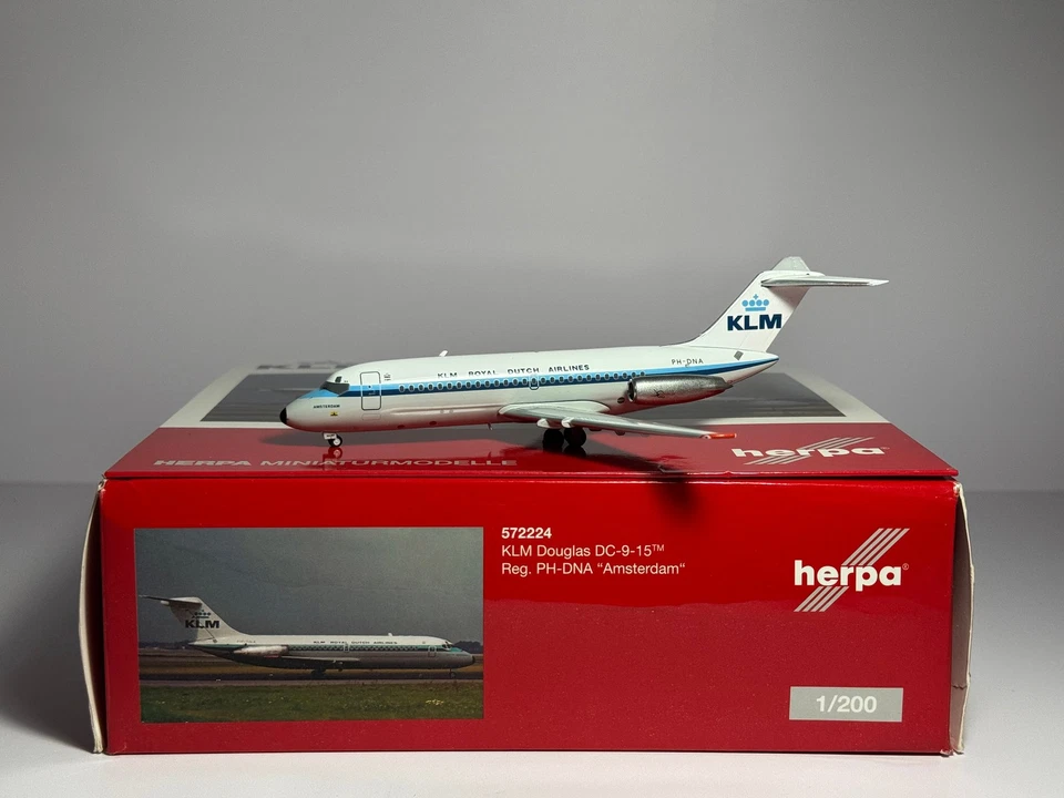 Herpa 1:200 KLM Royal Dutch Douglas DC-9-15 PH-DNA 1960s colores 572224 Foto 1 de 2