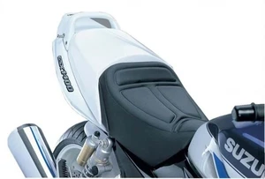 Suzuki GSX1400 01-2006 glänzend schwarz Sitzhaube Sitzbuckel Powerbronze UVP £90. - Bild 1 von 3
