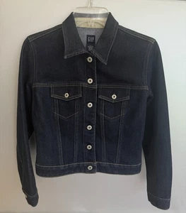 Vintage GAP Damen Jeansjacke zeitlos zwei Taschen Gr. XS - Trucker Style xyz - Bild 1 von 8
