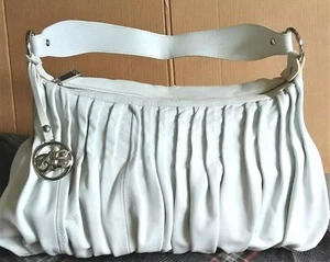 TOSCA BLU ~White/Ivory zip handbag~Lamb leather~Cotton lining~LOGO CHARM~16x10x4 - Picture 1 of 7