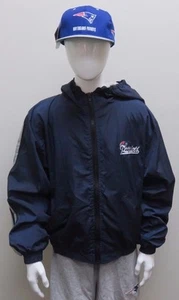 NFL NEW ENGLAND PATRIOTS YOUTH FULL ZIP REVERSIBLE JACKET SIZES M,L - Picture 1 of 6
