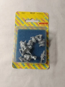 Street Violence Miniaturen NEU Women Warriors 25mm Alice White Slippery Dwarfs - Bild 1 von 4