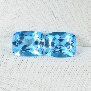 4.69 Cts Best Fire Natural Swiss Blue Topaz Cushion Pair...!!!!! - Bild 1 von 2