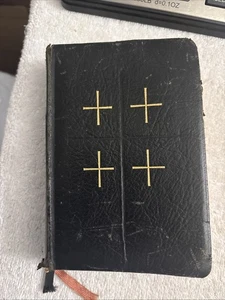 1957  MARYKNOLL Daily Missal Of The Mystical Body The Maryknoll Fathers Leather - Picture 1 of 15