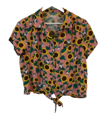 Our Universe Disney Top Womens Large Pink Pocahontas Meeko & Flit Sunflower Top - Image 1 of 4