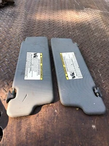 2004-2008 Suzuki Forenza Passenger & drivers Sun Visor set Without Illumination - Bild 1 von 4
